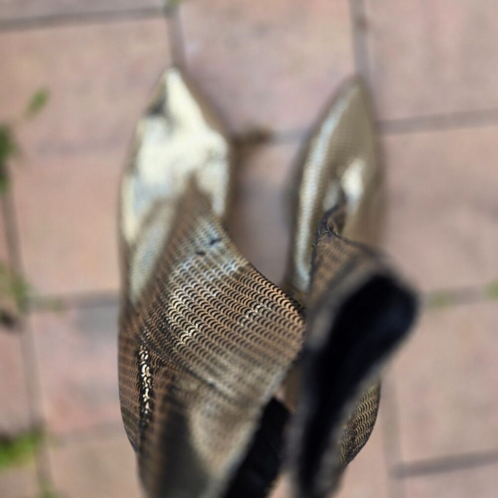 Steve Madden Metallic Scale Ankle Boots | Women’s 9 | Pointed Toe Stiletto Heel - Picture 6 of 10